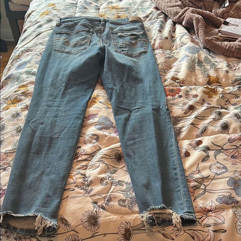Distressed Blue Jeans - Picture 5 of 5